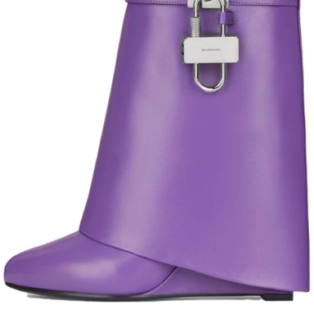 Givenchy Lavender Heeled Boots with Silver Accent